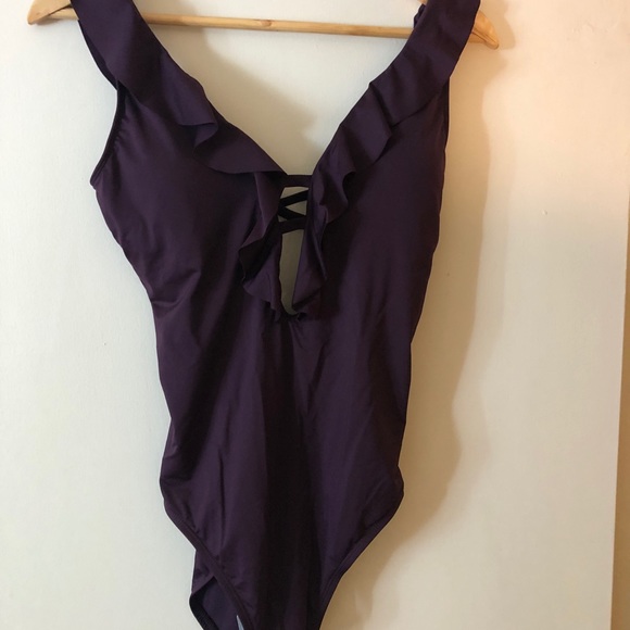 Women’s one piece bathing suit - Picture 3 of 6